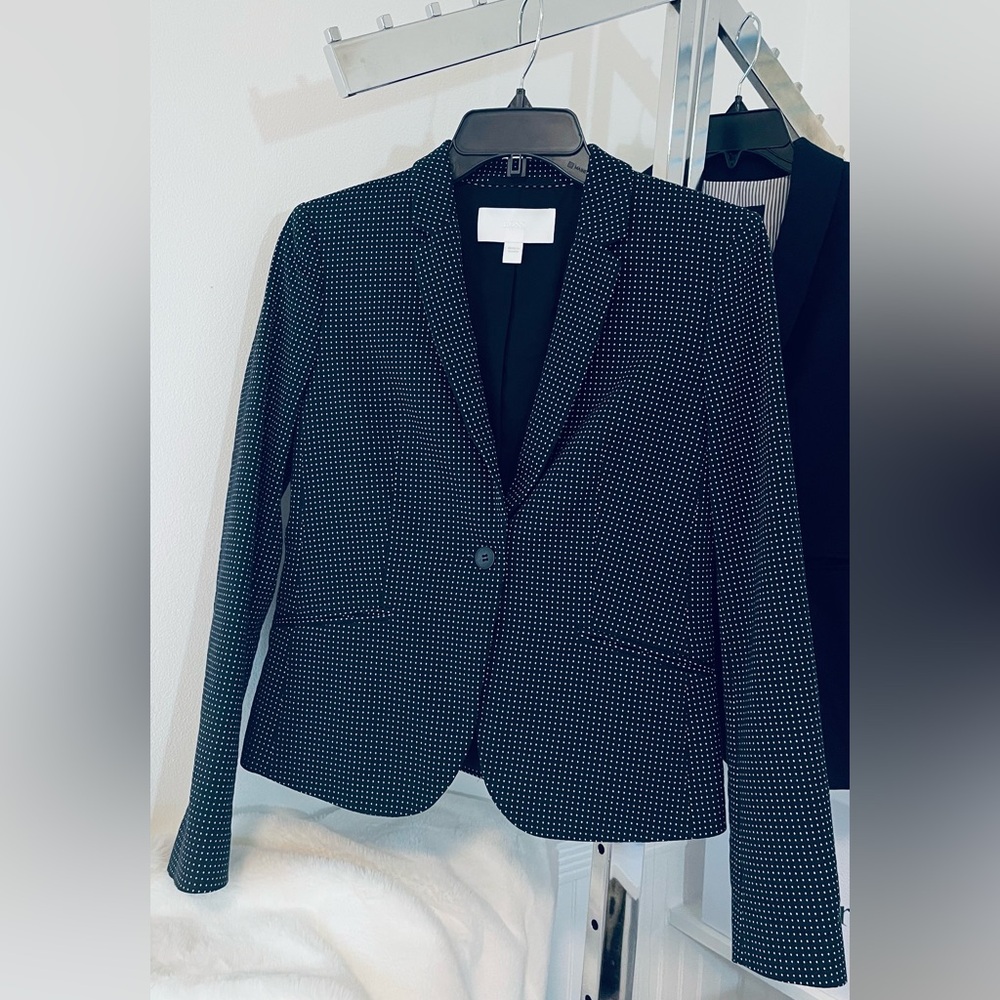 Hugo Boss Black Blazer Modern Fitted Suit Jacket size U.S. 2
